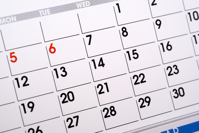 楽天、ヤフーの営業日カレンダーを自動で更新したい